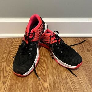 Nike women’s Metcon workout shoes - Size 10